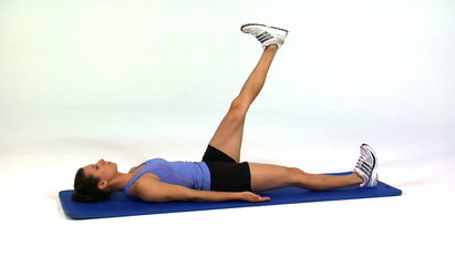 Active straight leg raise. Photo credit: www.fisiobrain.com